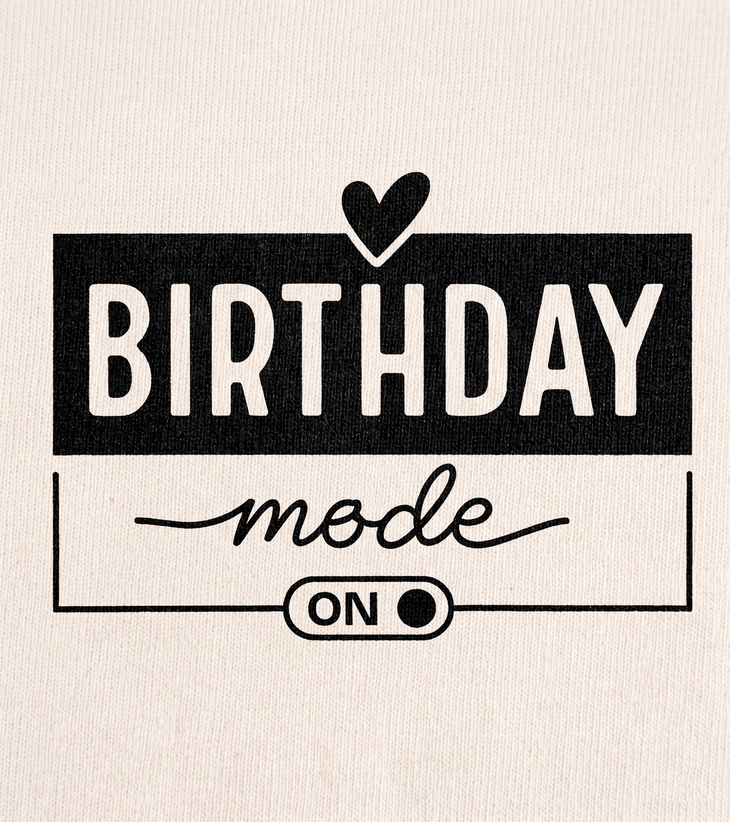 Birthday Mode ON Girls Graphic T-Shirt – Cream